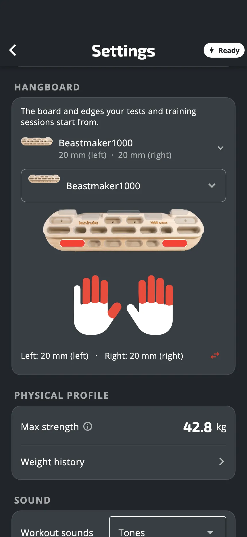 The Hangboard part of Settings: the board's name, its drawing with two edges marked in red, the two hands under it, and the button that swaps the hands